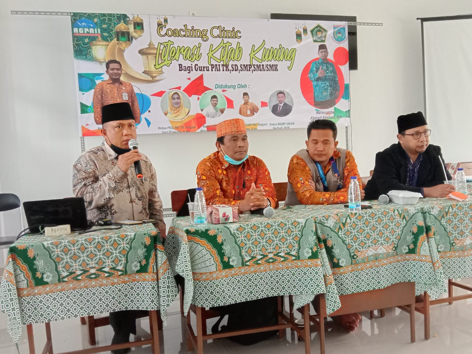 AGPAII Tangsel Adakan Coaching Clinic Literasi Kitab Kuning Bagi Guru PAI