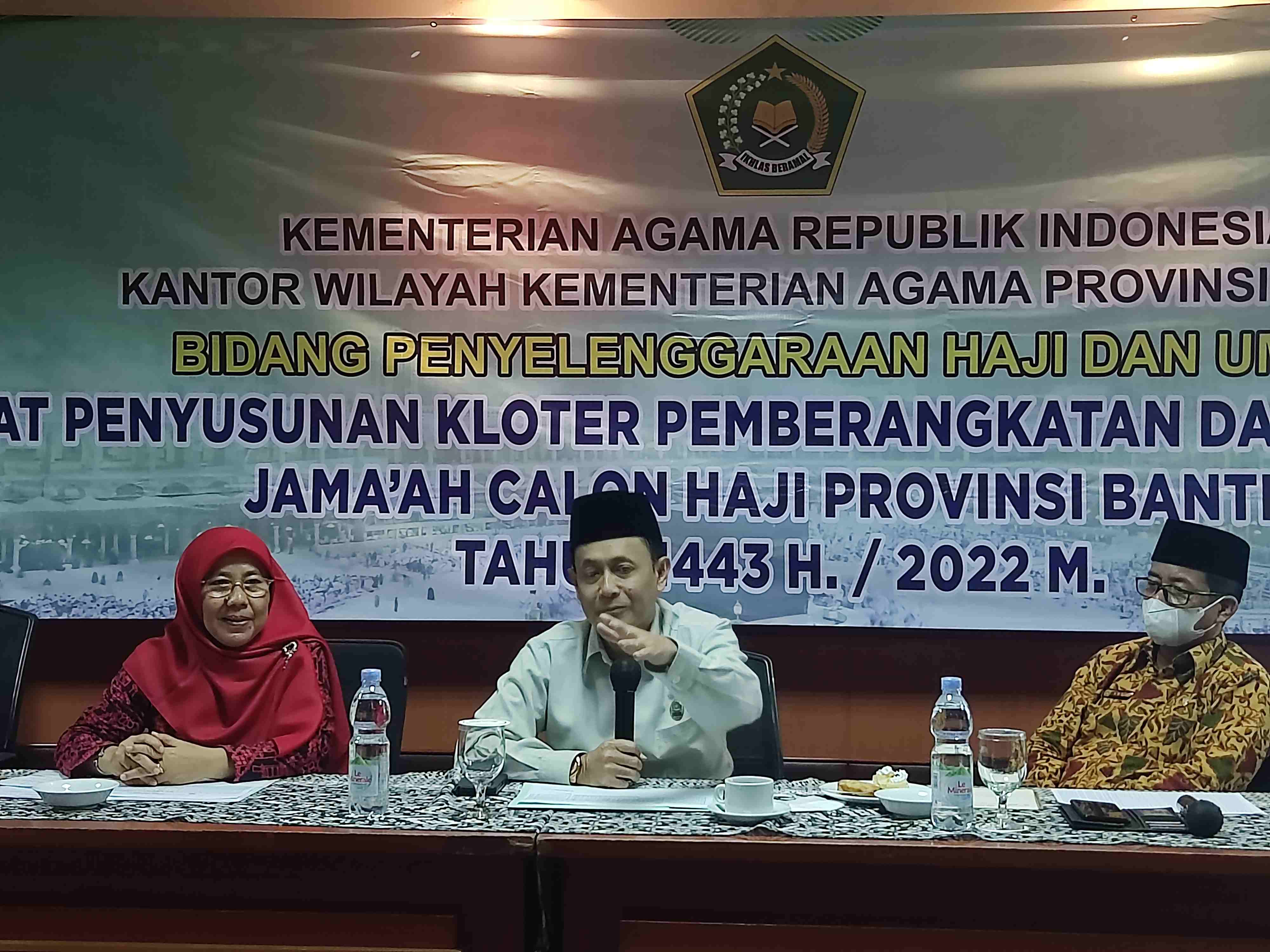 Rapat penyusunan kloter pemberangkatan dan pemulangan jemaah haji Provinsi Banten 1443 H/ 2022 M