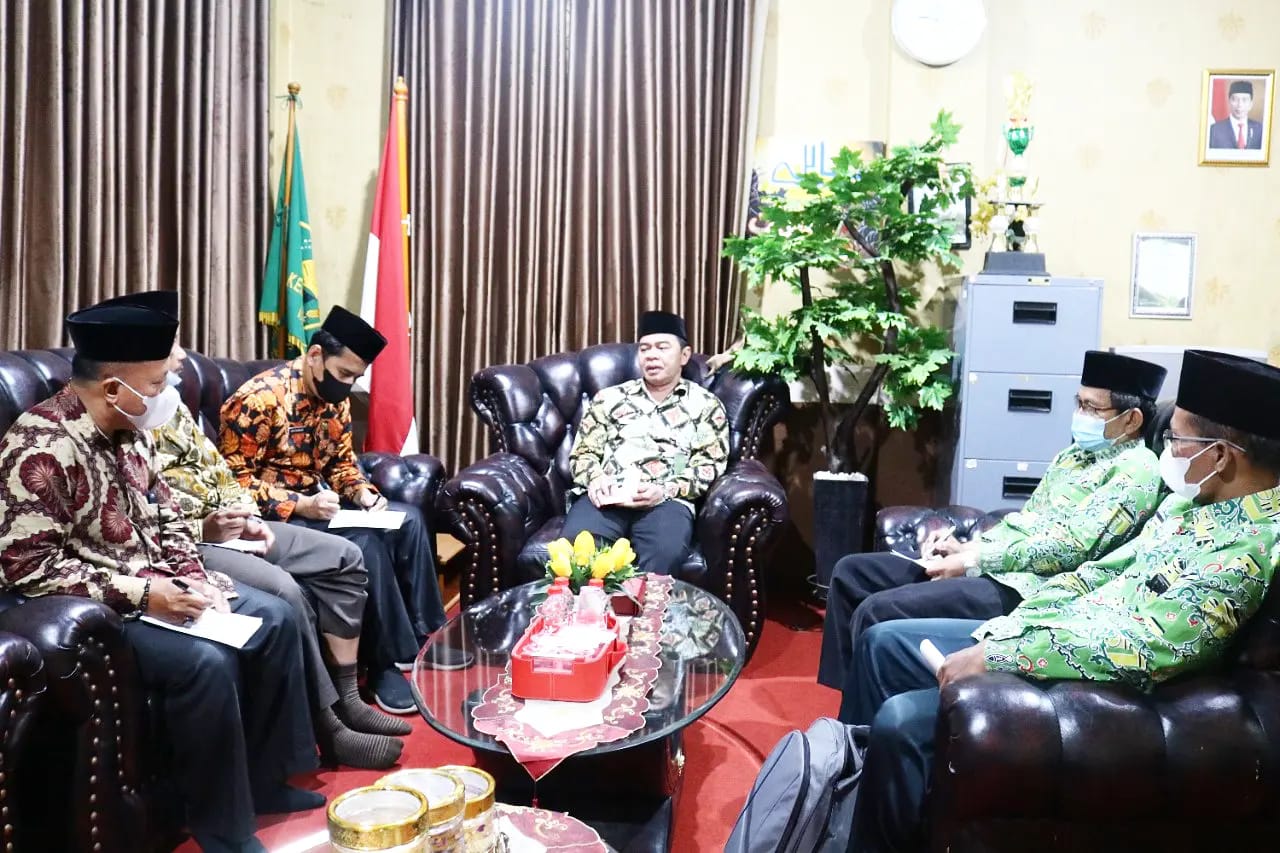 Rapat Persiapan Peringatan Isra` Mi'raj Kemenag Kota Serang