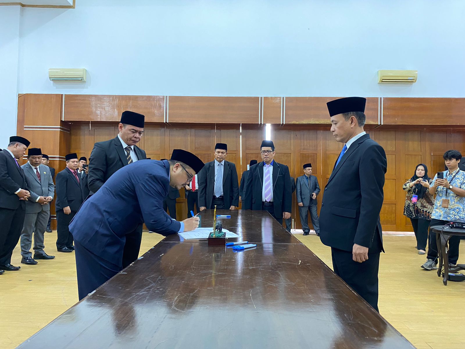 Kanwil Kemenag Banten melakukan rotasi dan mutasi terhadap 21 pejabat.