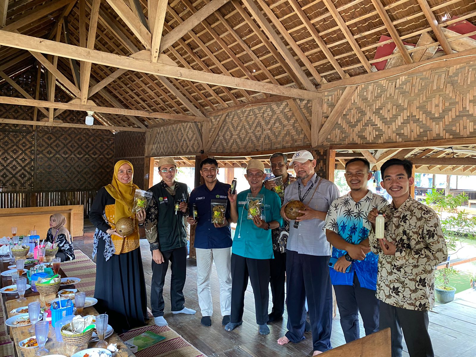 Tim Satgas Halal Banten saat Sosialisasi Program di Desa Wisata Provinsi Banten